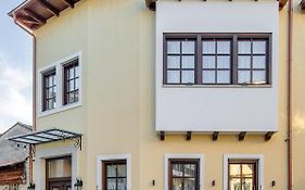 Petrou Suites